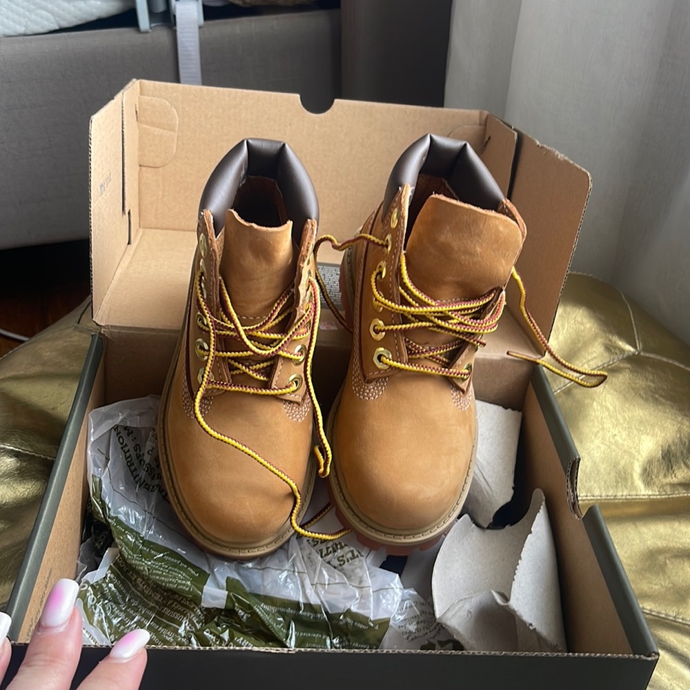 Brand new timberland boots toddler size 9.